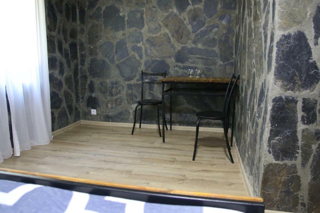 Hotel Complex Nabadi Omalo エクステリア 写真