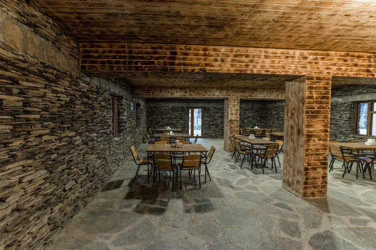 Hotel Complex Nabadi Omalo エクステリア 写真